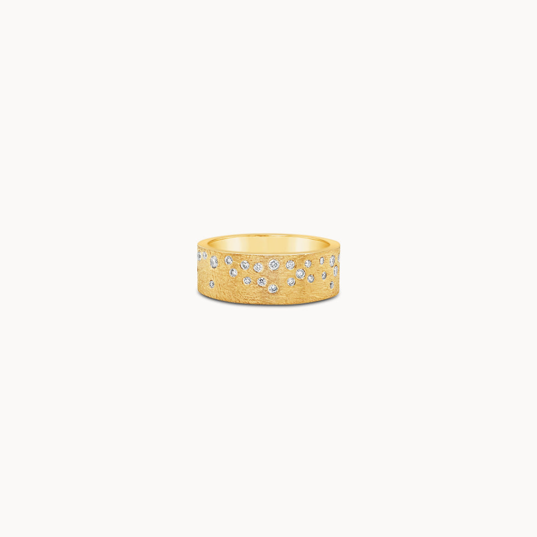 Scattered Diamond Band